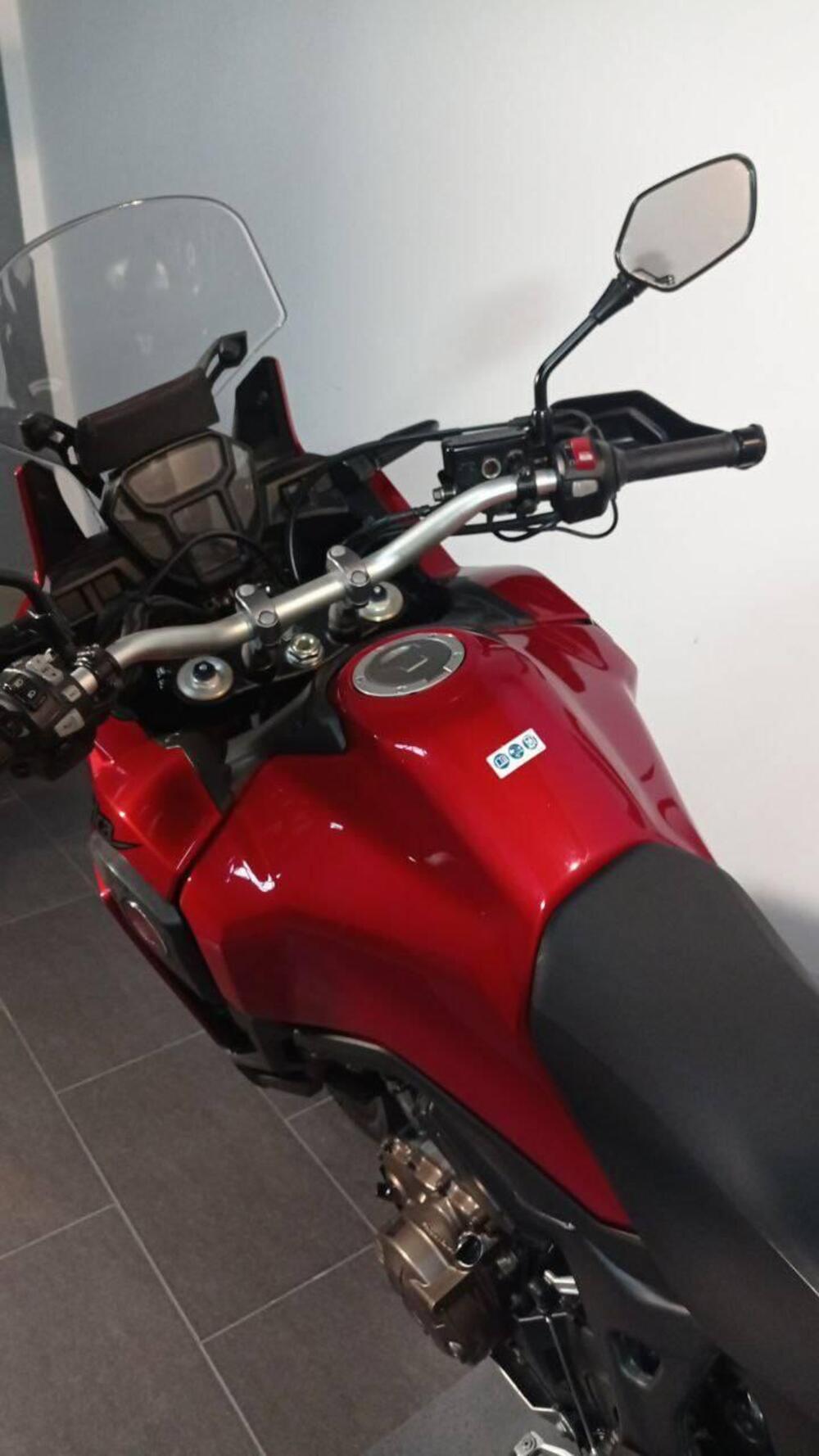 Honda Africa Twin CRF 1000L (2016 - 17) (5)