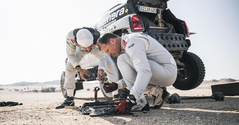 Rally-Raid. Mathieu Baumel, un altro incidente grave e assurdo. In coma indotto, sar&agrave; operato alle gambe