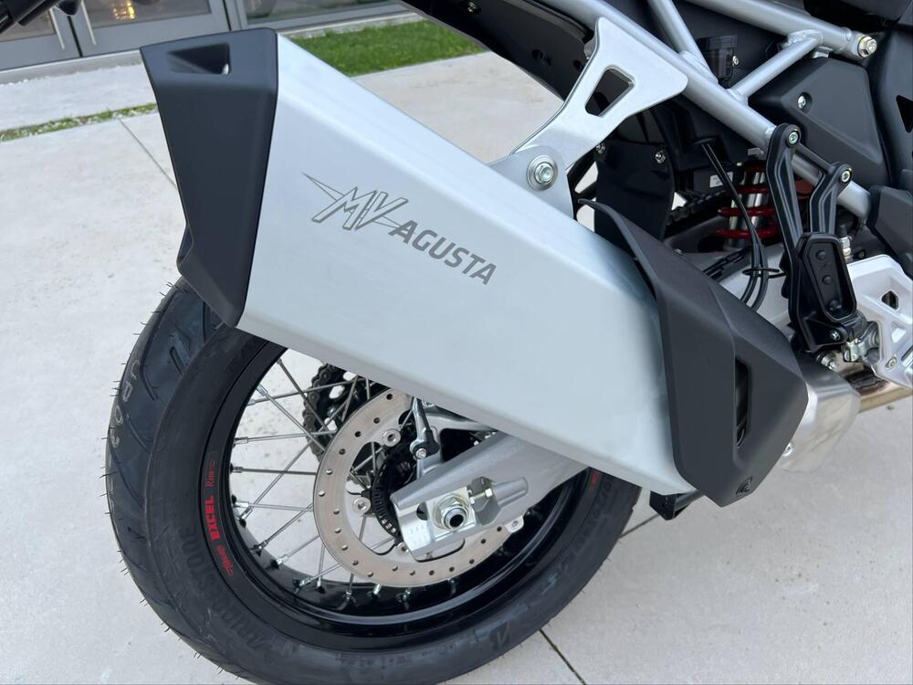 MV Agusta LXP Enduro Veloce (2024 - 25) (8)