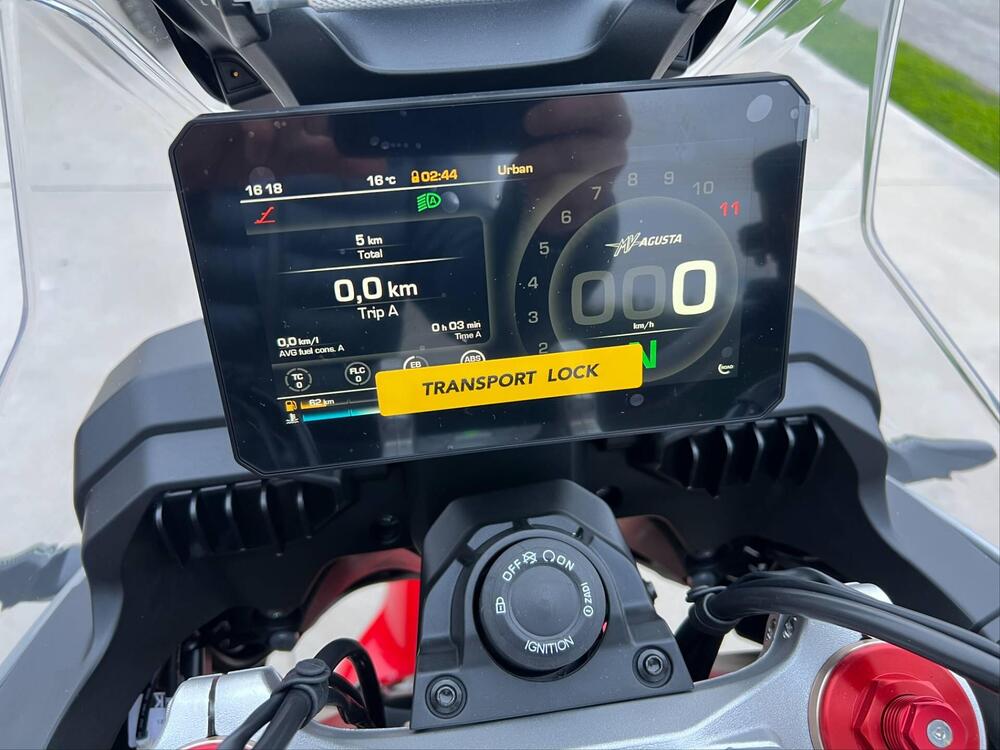 MV Agusta LXP Enduro Veloce (2024 - 25) (10)