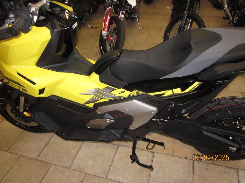 Honda X-ADV 750 (2025) (6)