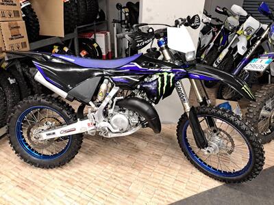 Yamaha YZ 125 (2023) usata