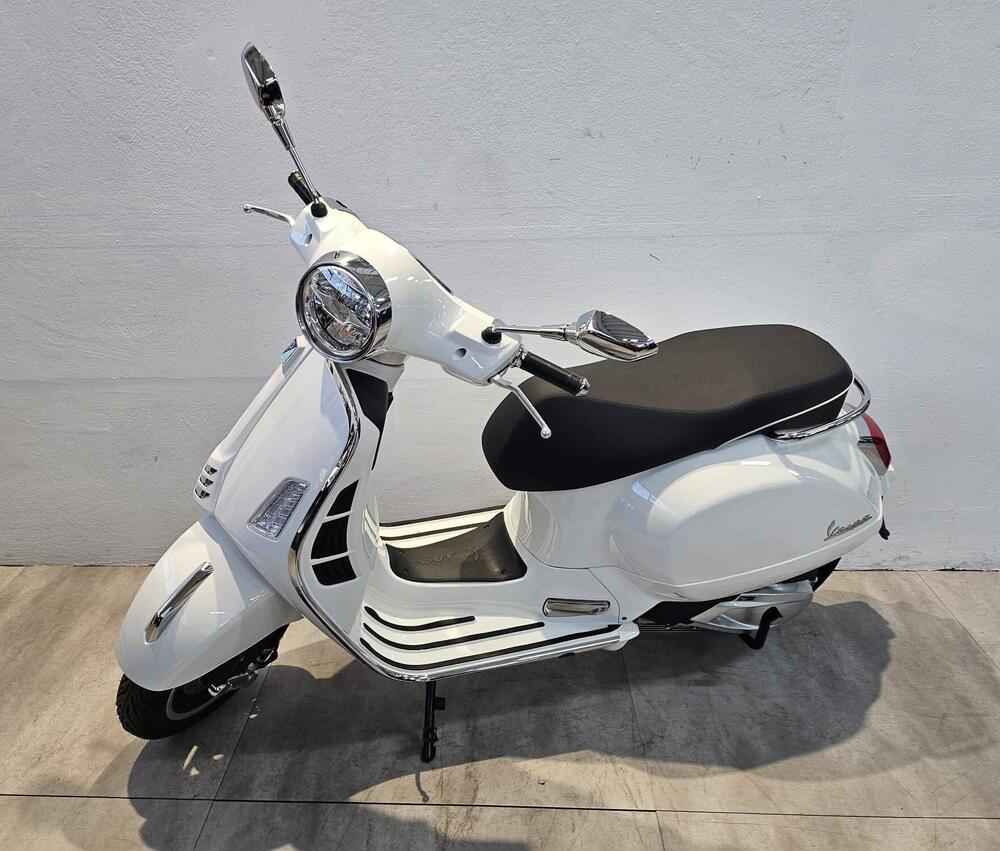 Vespa GTS 310 Super (2025) (2)