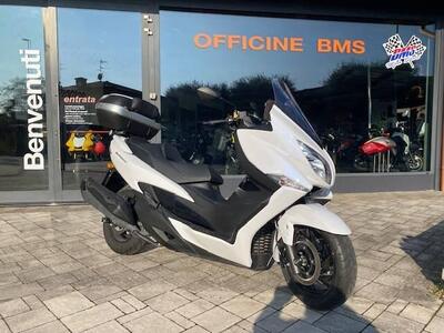 Suzuki Burgman AN 400 (2017 - 20) usata