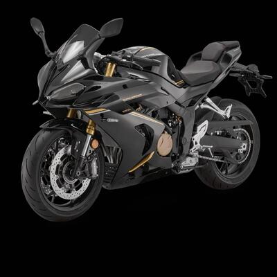 QJ Motor SRK 800 RR (2024) nuova