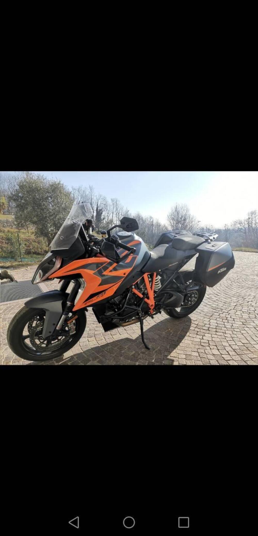 KTM 1290 Super Duke GT (2022 - 25) (9)