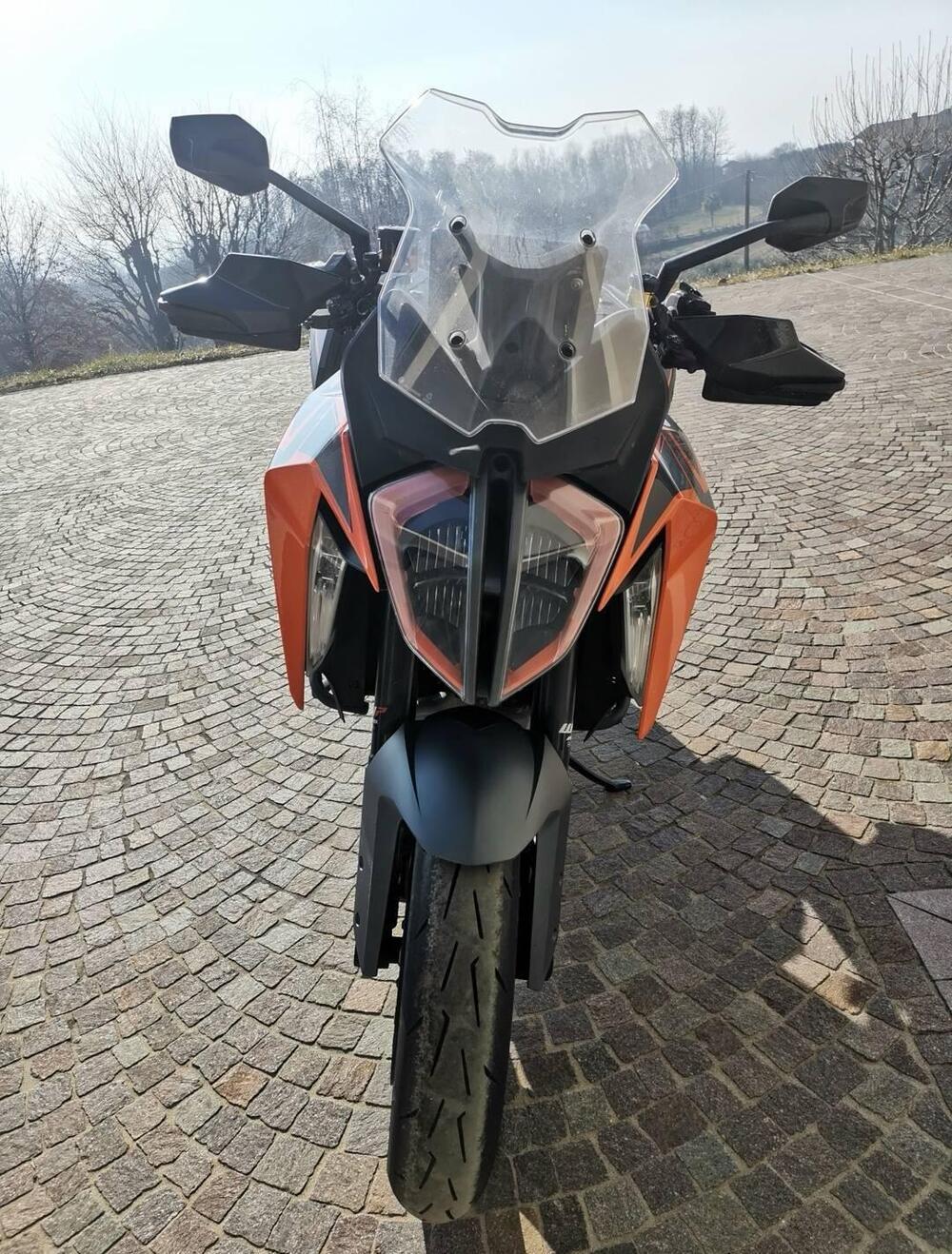 KTM 1290 Super Duke GT (2022 - 25) (8)