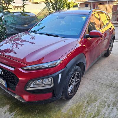 Hyundai Kona 1.6 CRDI 115 CV Comfort del 2018 usata a Napoli