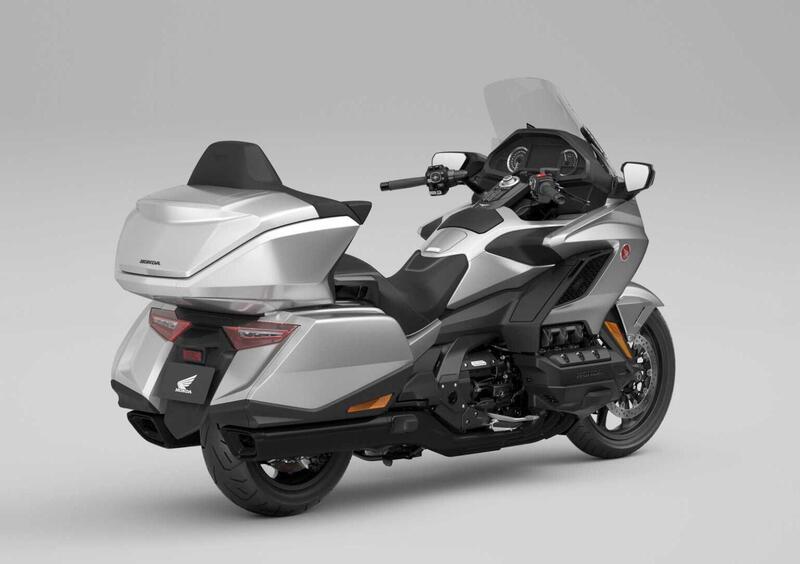 Honda GL 1800 GL 1800 Gold Wing Tour (2025) (3)