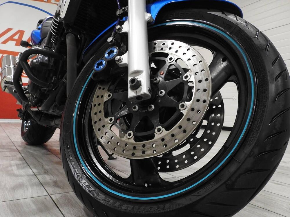 Yamaha FZ6 FAZER 95CV (13)