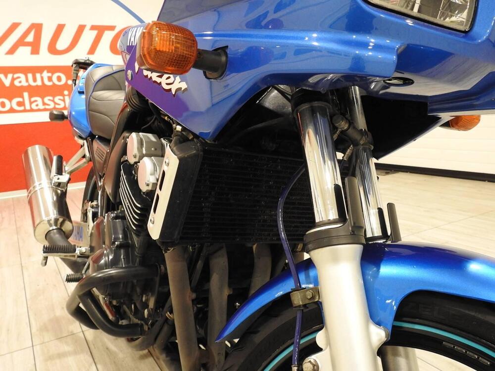 Yamaha FZ6 FAZER 95CV (14)