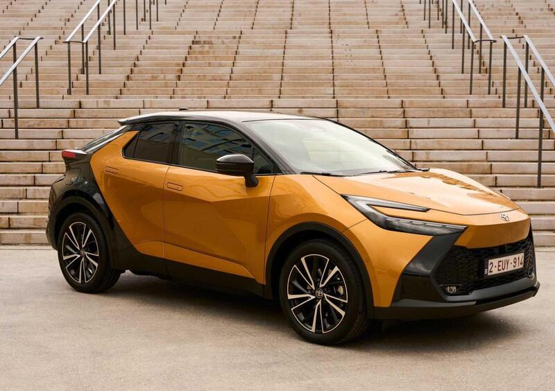 Toyota Toyota C-HR (2023-->>)