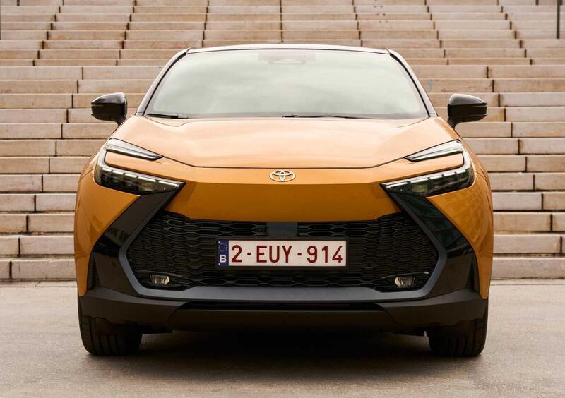 Toyota Toyota C-HR (2023-->>) (7)