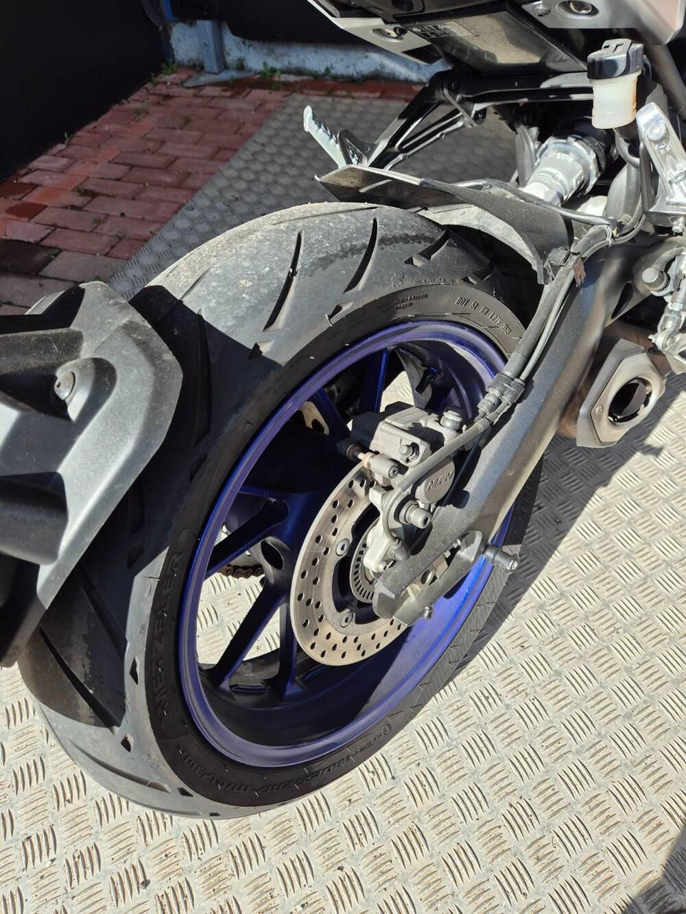 Yamaha MT-09 ABS (2016) (12)