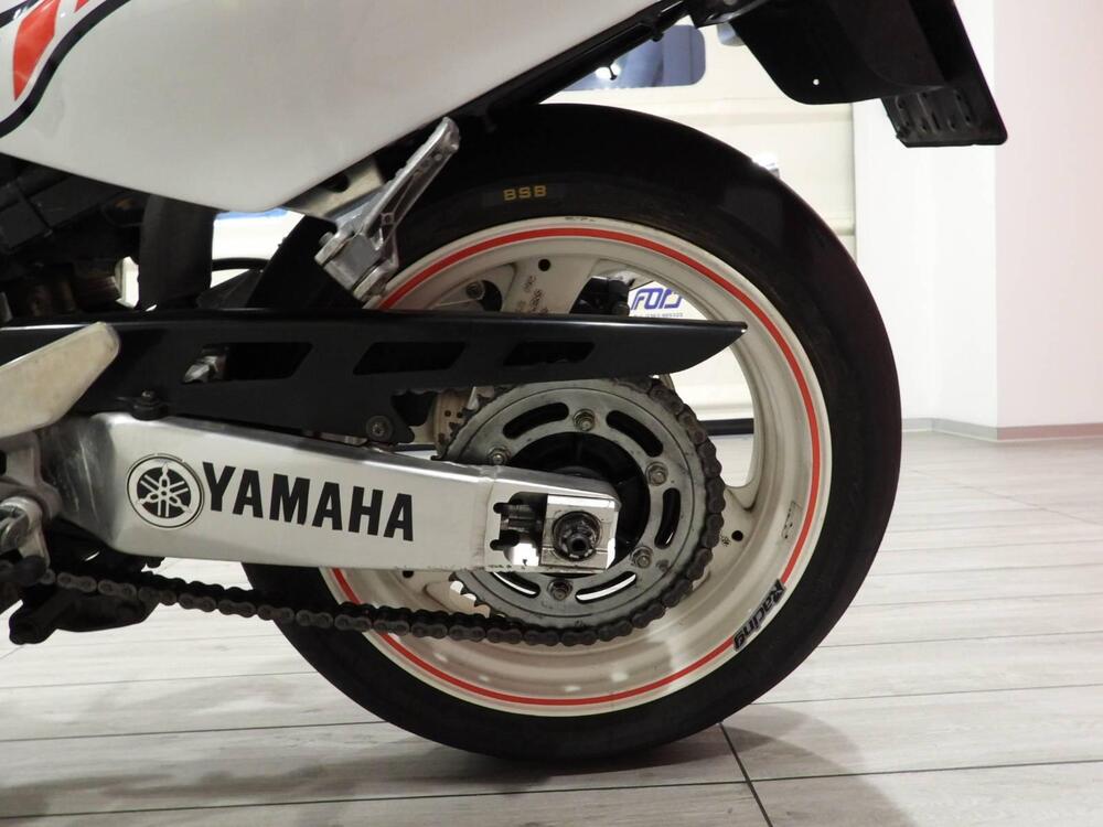 Yamaha FZR 1000 GENESIS EX UP I^SERIE (7)