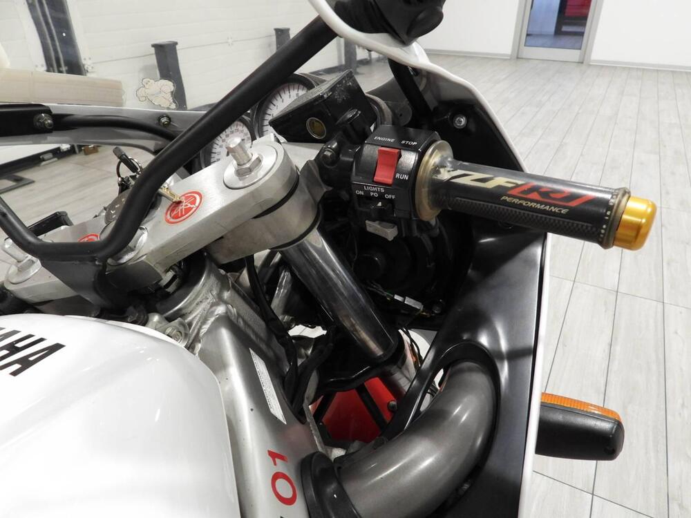 Yamaha FZR 1000 GENESIS EX UP I^SERIE (10)