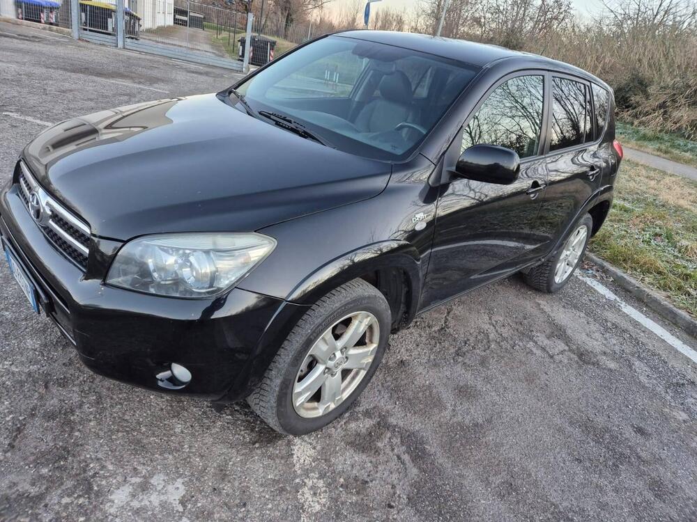 Toyota Rav4 usata a Parma (7)