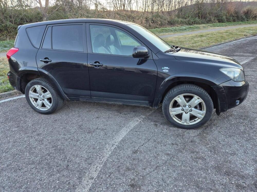 Toyota Rav4 usata a Parma (9)