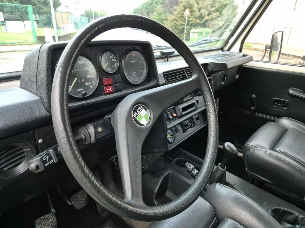 Mercedes-Benz G 280 GE d'epoca a Parma (16)