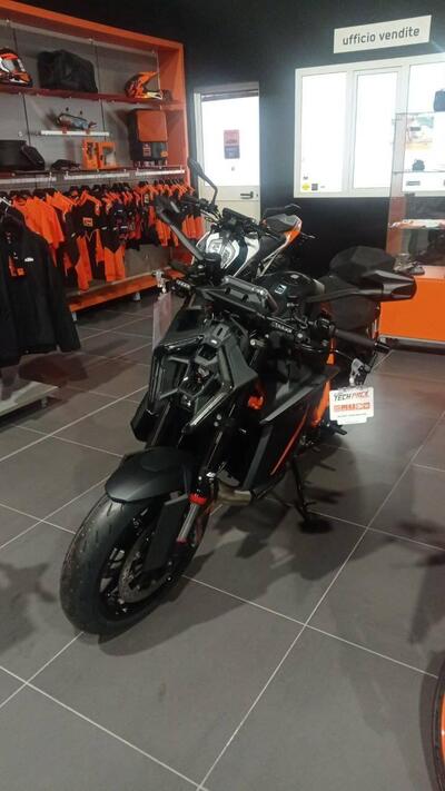 KTM 1390 Super Duke R (2024 - 26) nuova