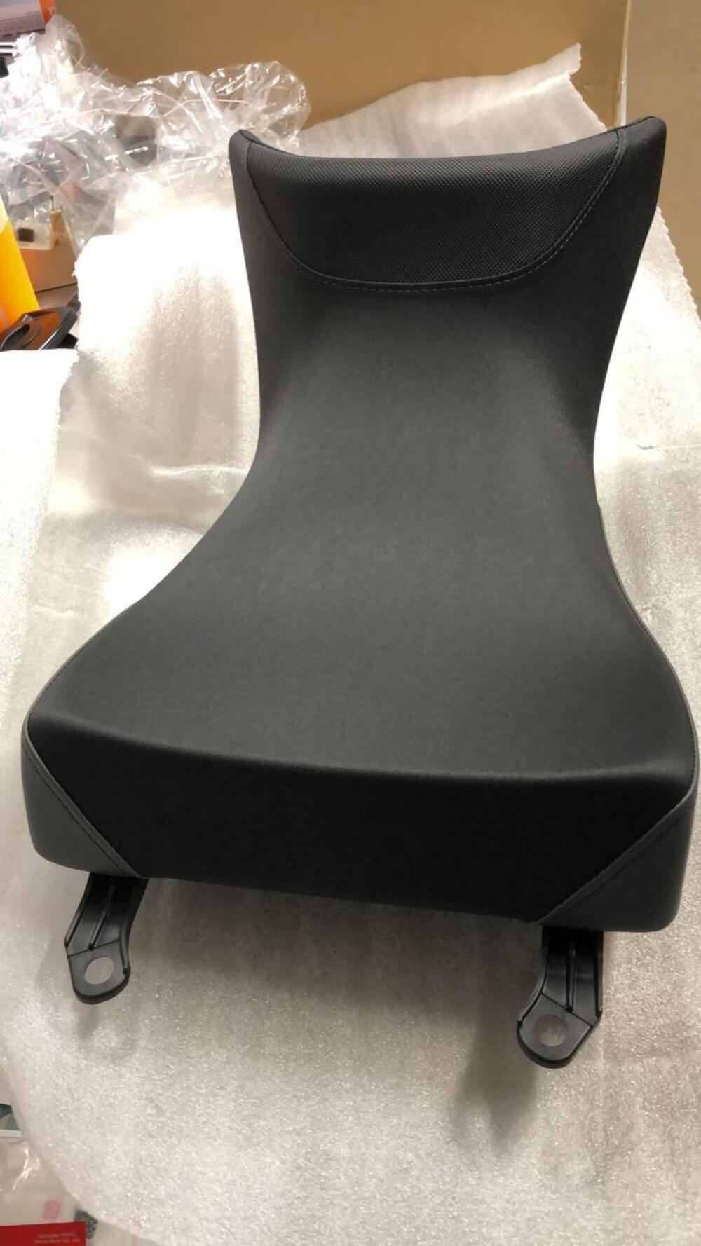 SELLA PER HONDA NT 1100 CODICE 77100MLFE01ZA (2)