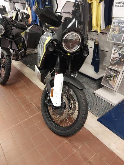 Husqvarna Norden 901 (2022 - 25) usata