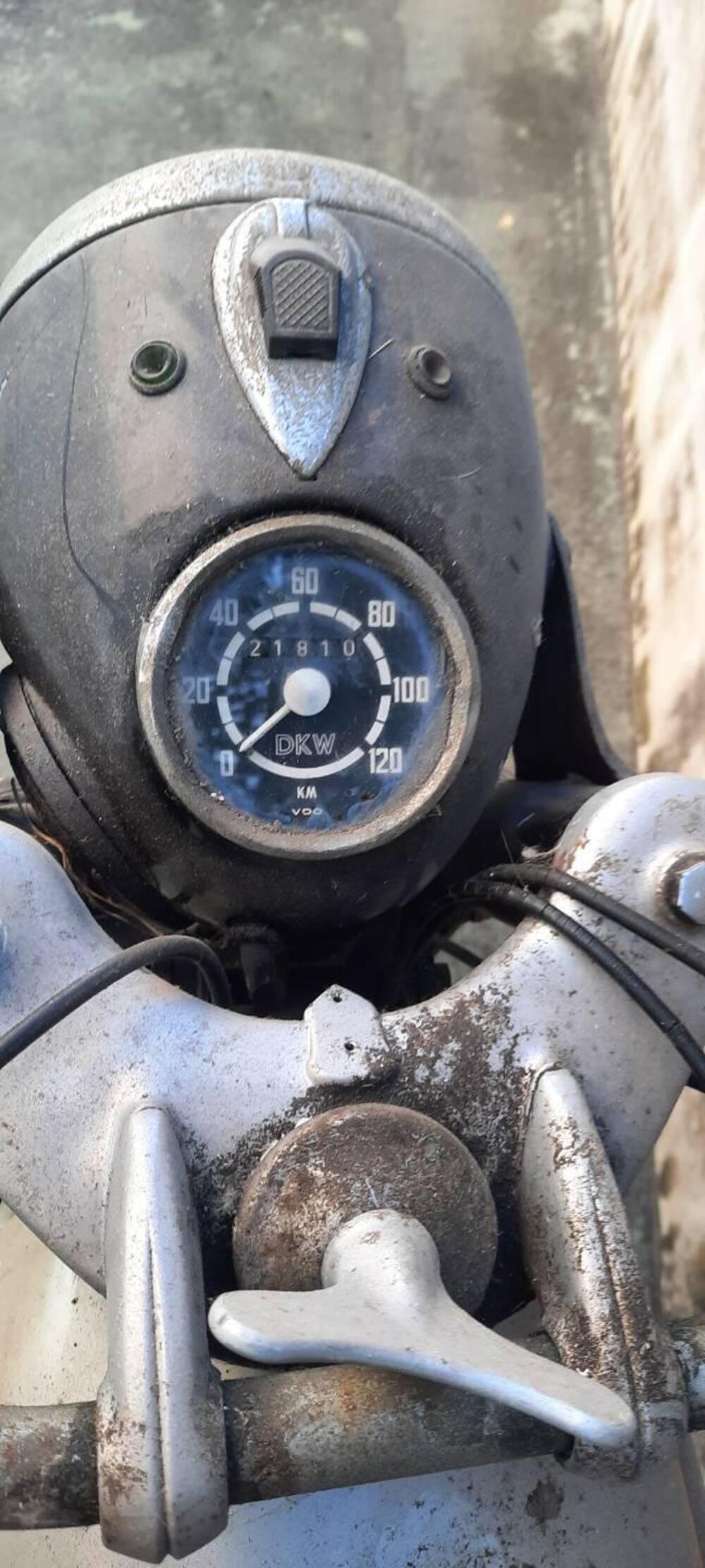 Dkw 300 2 t (6)