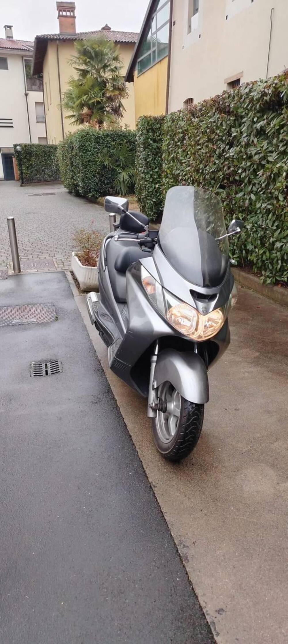 Suzuki Burgman AN 400 (2006 - 07) (3)