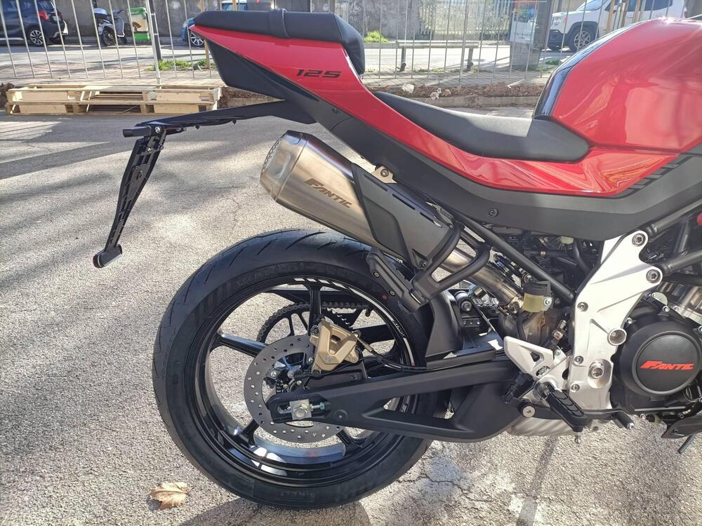 Fantic Motor Stealth 125 (2025) (8)