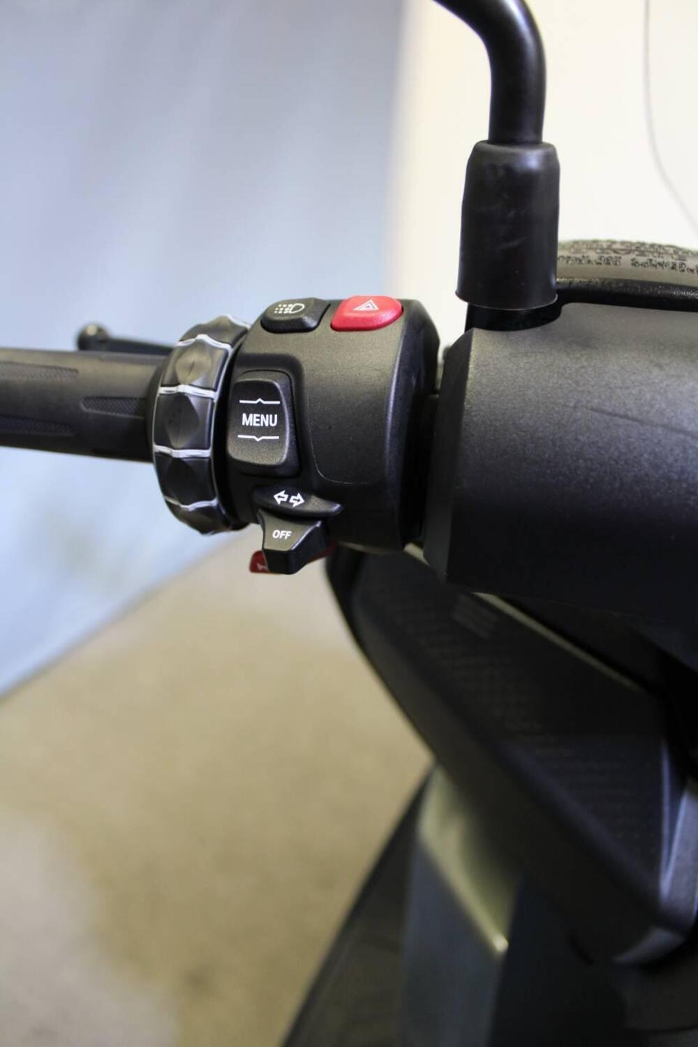 Bmw C 400 GT (2021 - 24) (10)