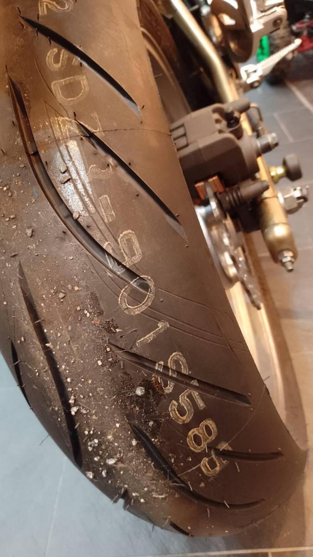 Kawasaki ER-6N (2005 - 08) (4)