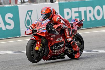 MotoGP 2025. Test di Sepang. Marc Marquez: "Una lotta per il titolo con Alex? Non metterei mai pressione a mio fratello"