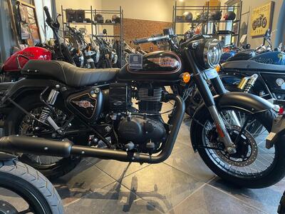 Royal Enfield Bullet 350 (2024 - 25) nuova