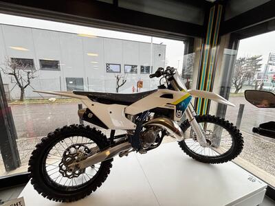 Husqvarna TC 125 (2025) nuova