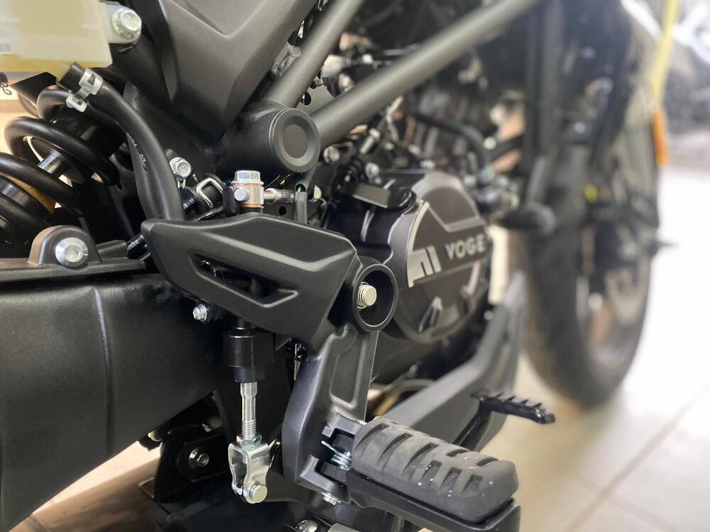 Voge Brivido 125R (2023 - 25) (8)