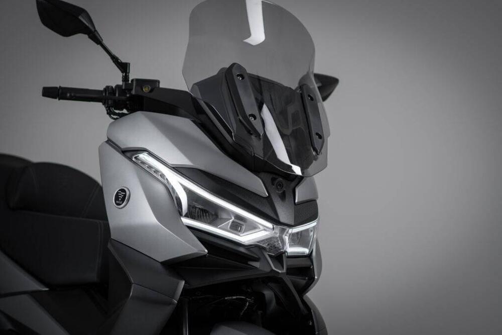 Voge Sfida SR4 MAX (2024 - 25) (3)