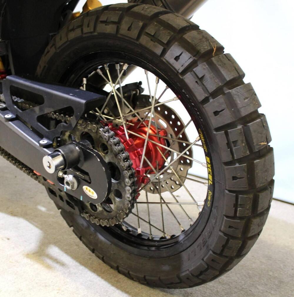 Honda Africa Twin CRF 1000L Rally (2018) (18)