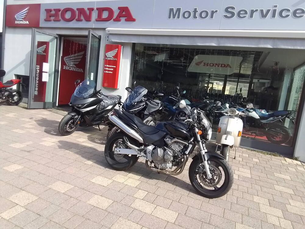 Honda Hornet 600 (2000 - 02) (17)