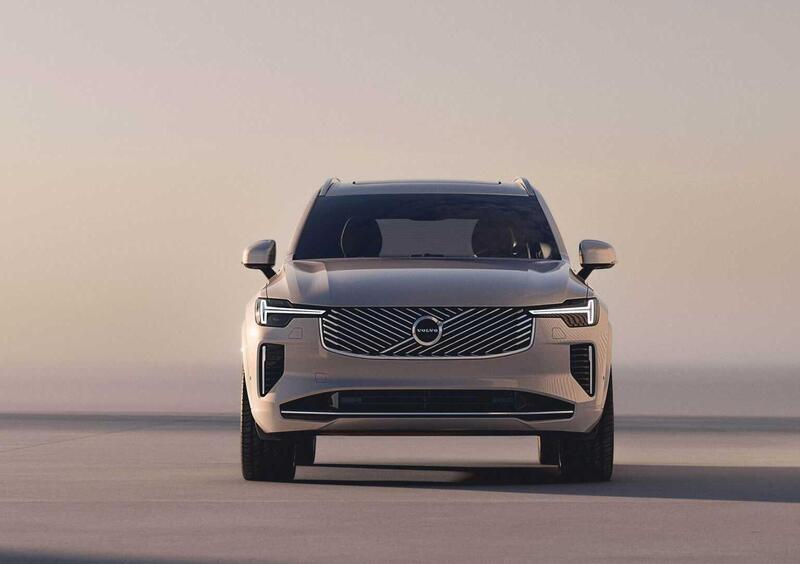 Volvo XC90 (6)
