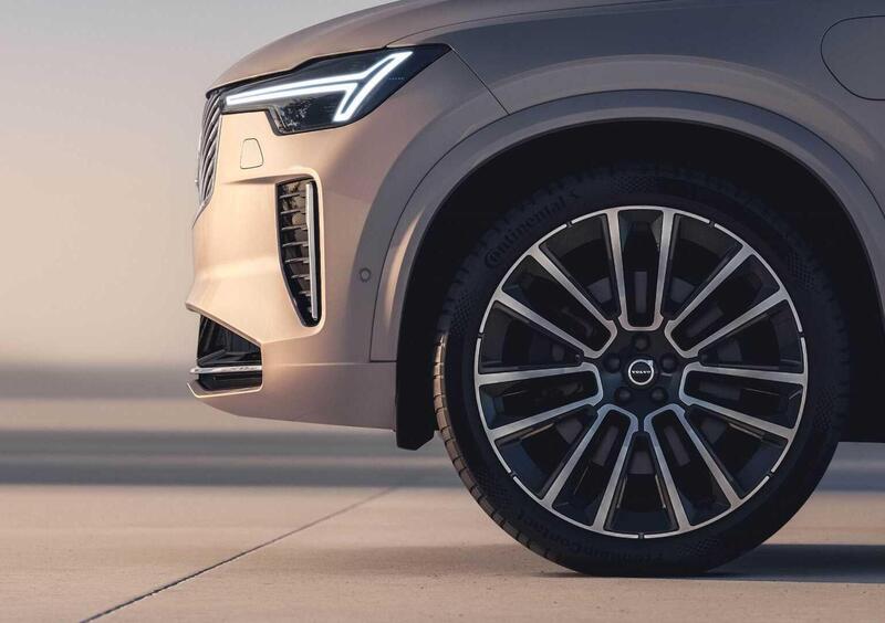 Volvo XC90 (15)