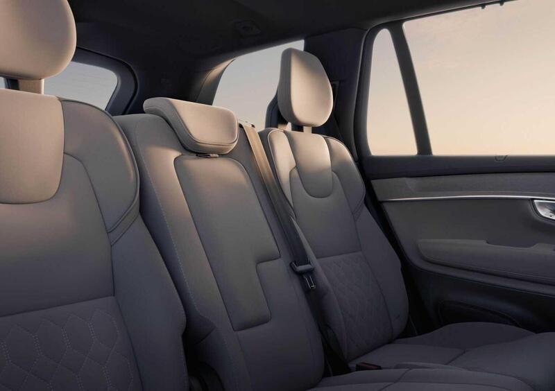 Volvo XC90 (12)