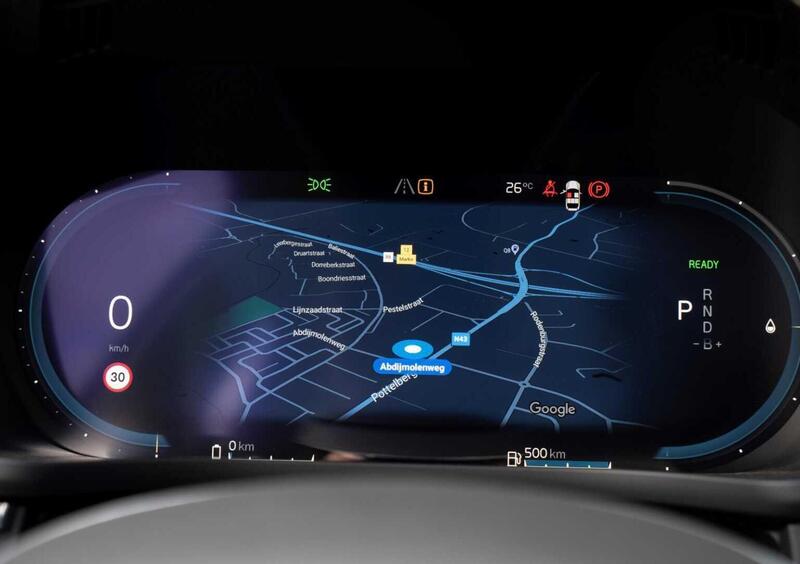 Volvo XC60 (2017-->>) (19)