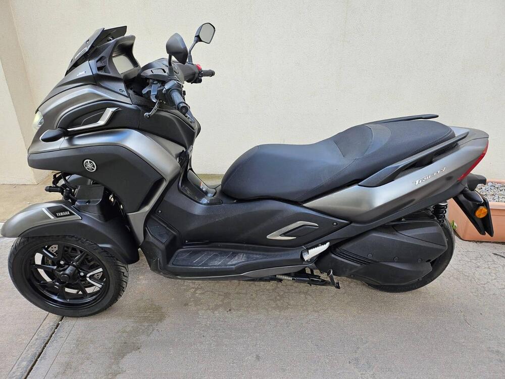 Yamaha Tricity 300 (2021 - 24) (2)
