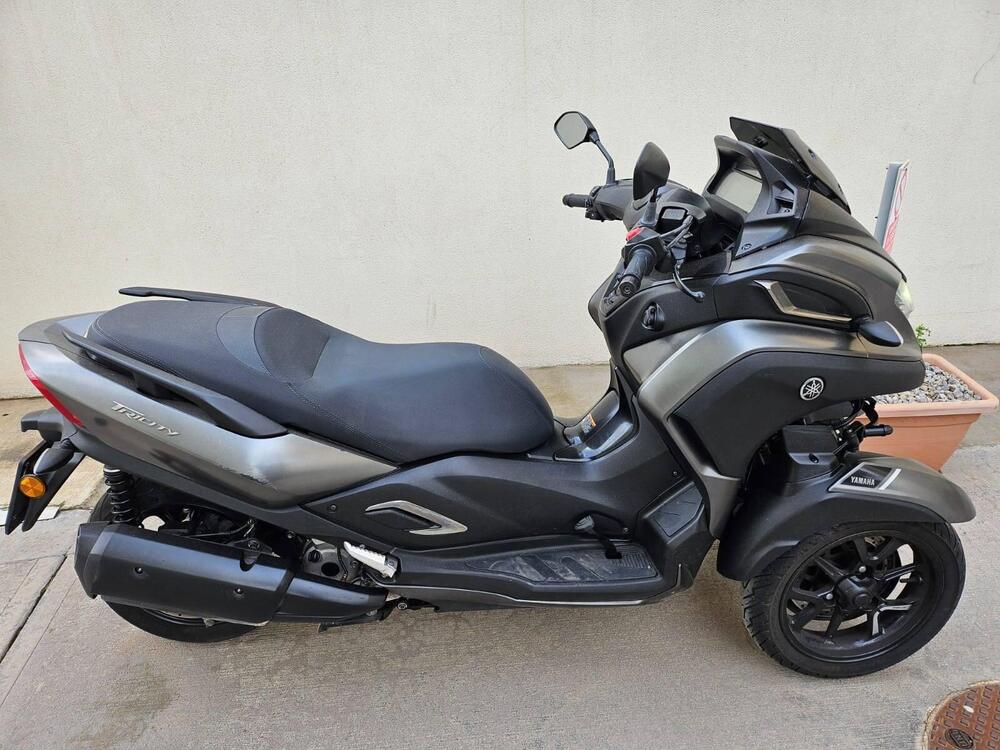Yamaha Tricity 300 (2021 - 24) (4)