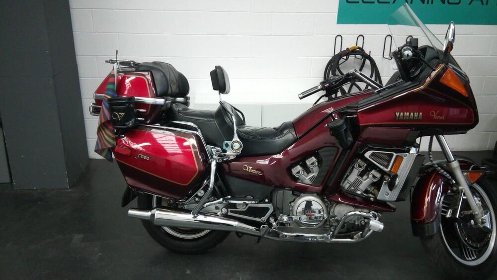 Yamaha XVZ 12 VENTURE (11)