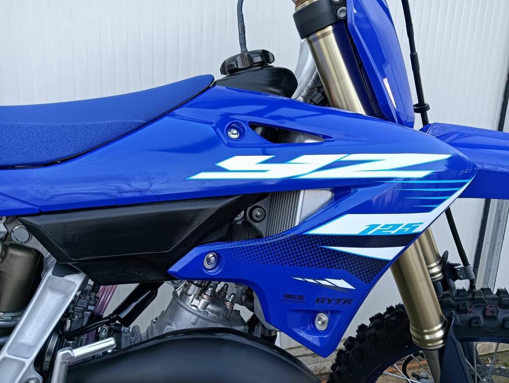 Yamaha YZ 125 (2025) (13)