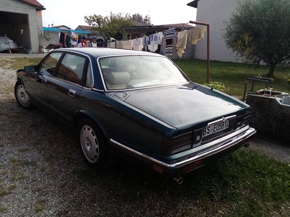 Jaguar xrj d'epoca a Pordenone (5)