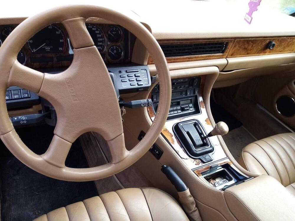 Jaguar xrj d'epoca a Pordenone (6)