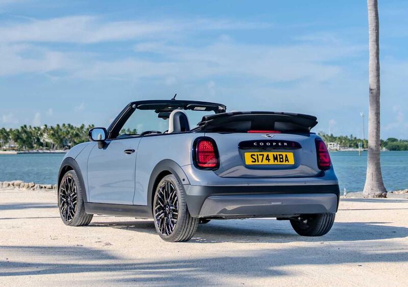 MINI Mini Cabrio (6)