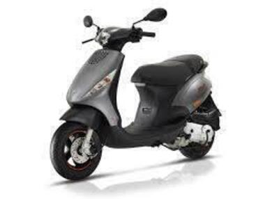 Piaggio Zip 50 4T (2021 - 25) nuova